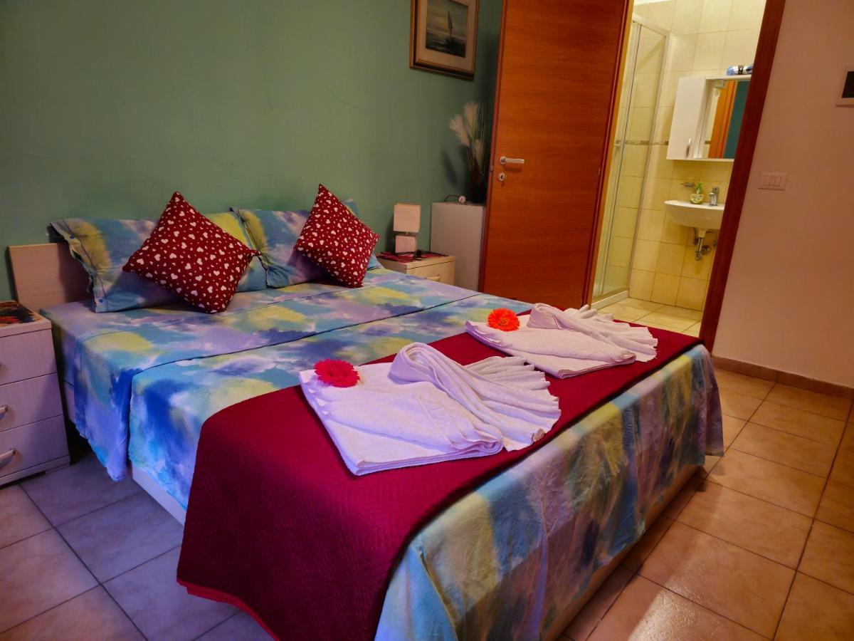 Ca Dei Fiori 1 Venezia Bed & Breakfast Mestre Exterior photo